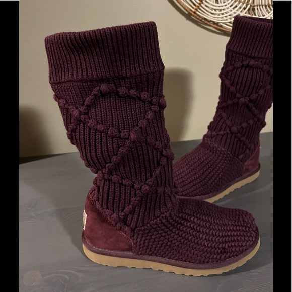 UGG Argyle Knit Boots - Picture 2 of 7